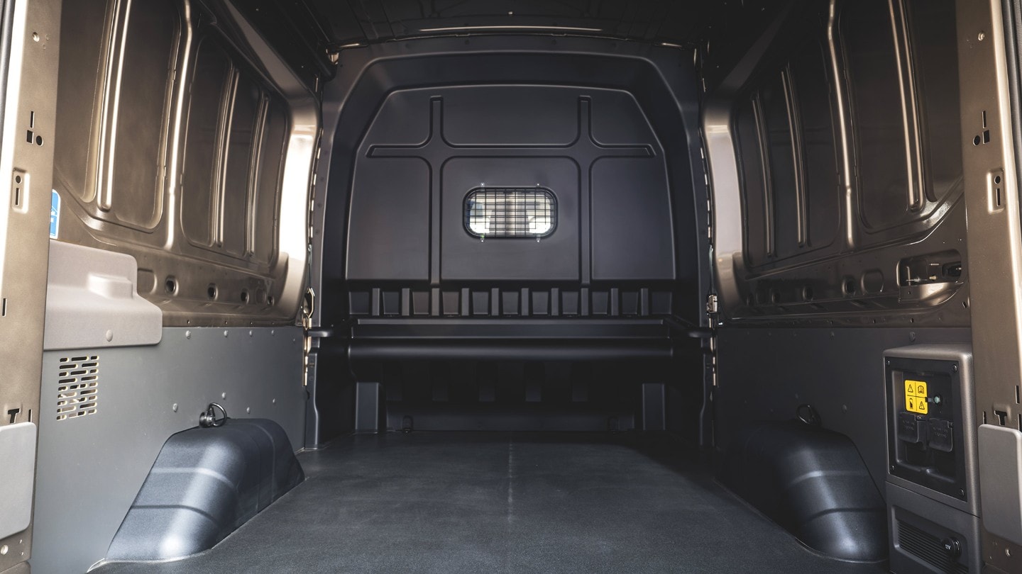 Ford E-Transit Doble Cabina espacio de carga