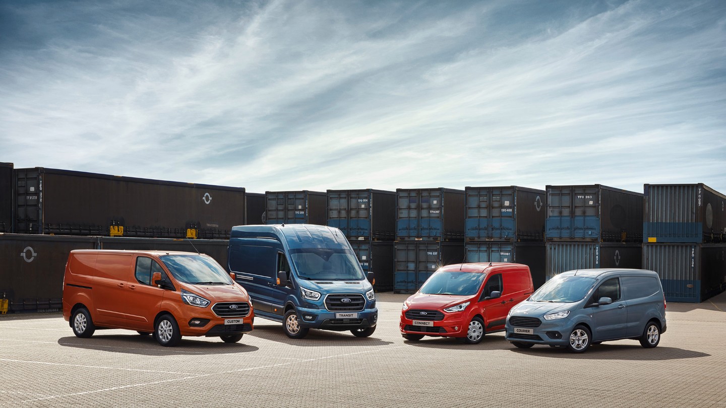 Gama compuesta por la Ford Transit Van, Ford Transit Custom, Ford Transit Courier y Ford Transit Connect