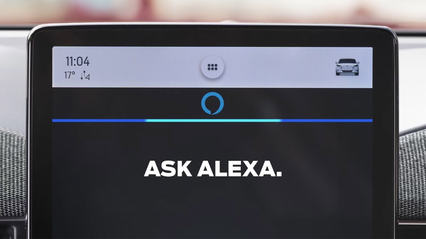 La pantalla táctil SYNC 4 muestra los resultados de navegación solicitados a Alexa.