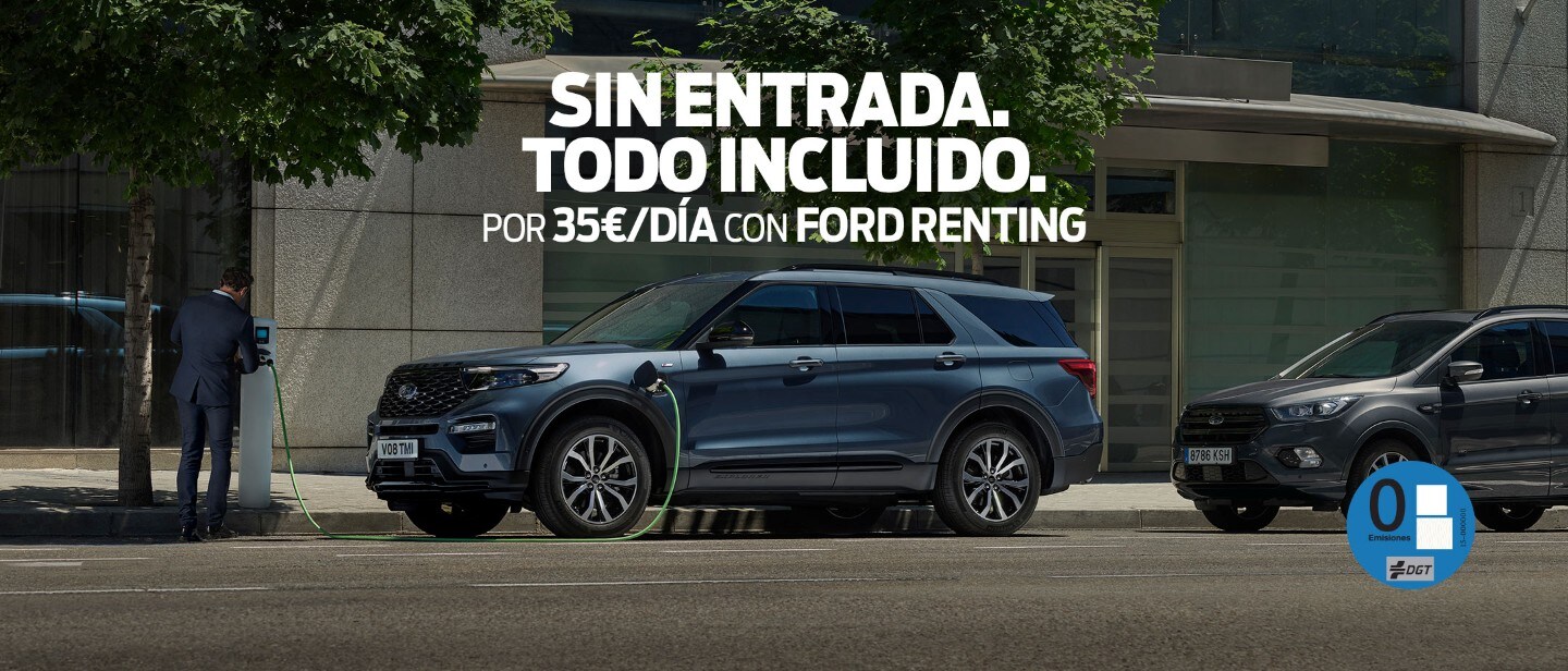 Nuevo Ford Explorer PHEV estacionado y siendo cargado Nuevo Ford Explorer PHEV estacionado y siendo cargado