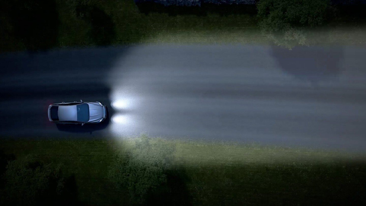Ford Mondeo with Auto High Beam on Ford Mondeo with Auto High Beam on
