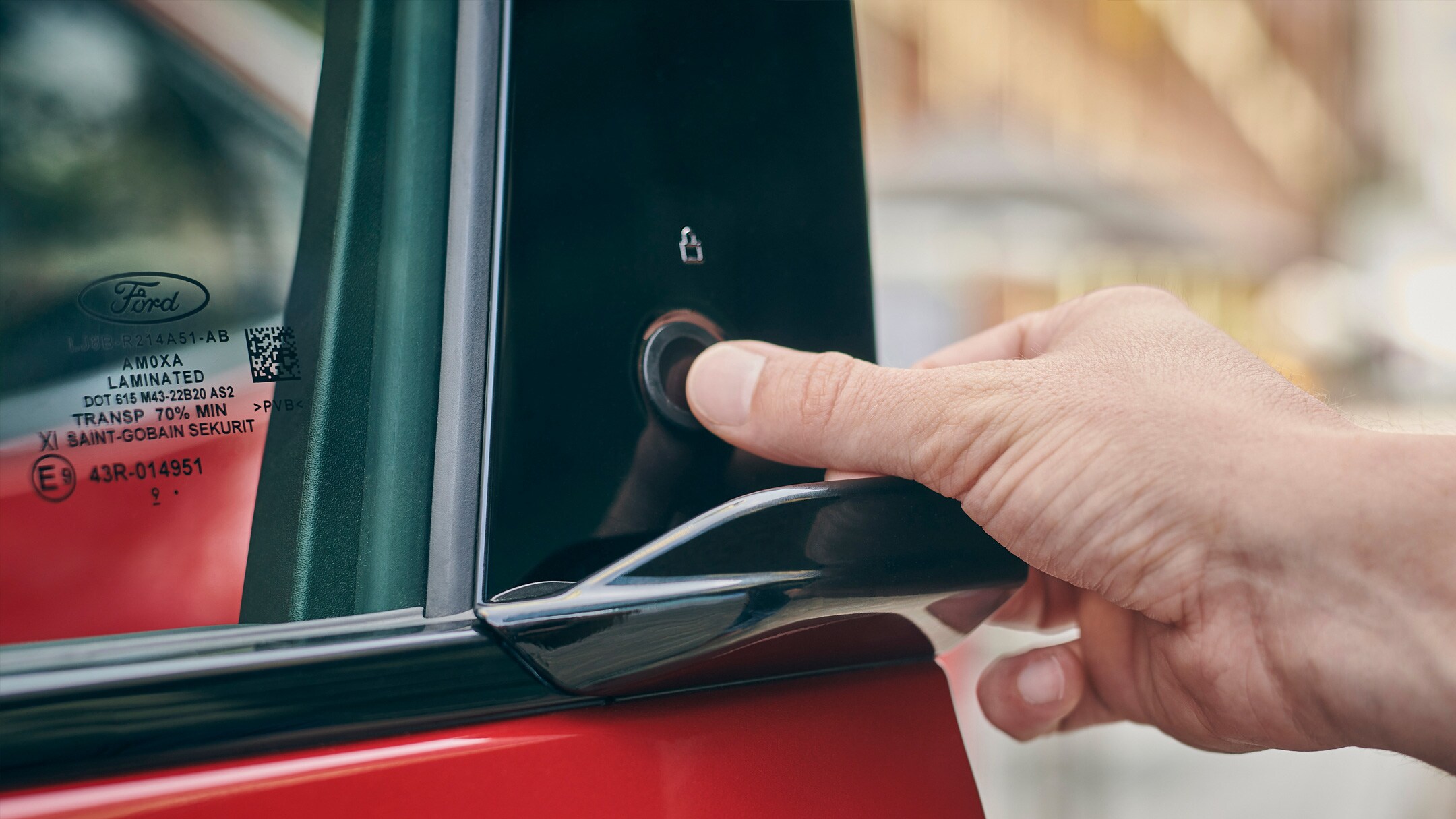 Sistema E-Latch Mustang Mach-E 