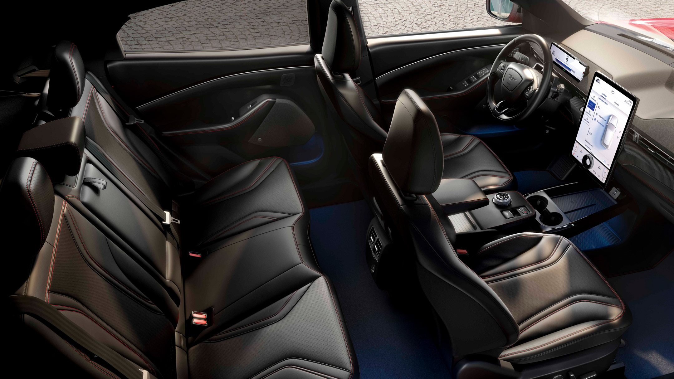 Fila de asientos interiores Mustang Mach-E 