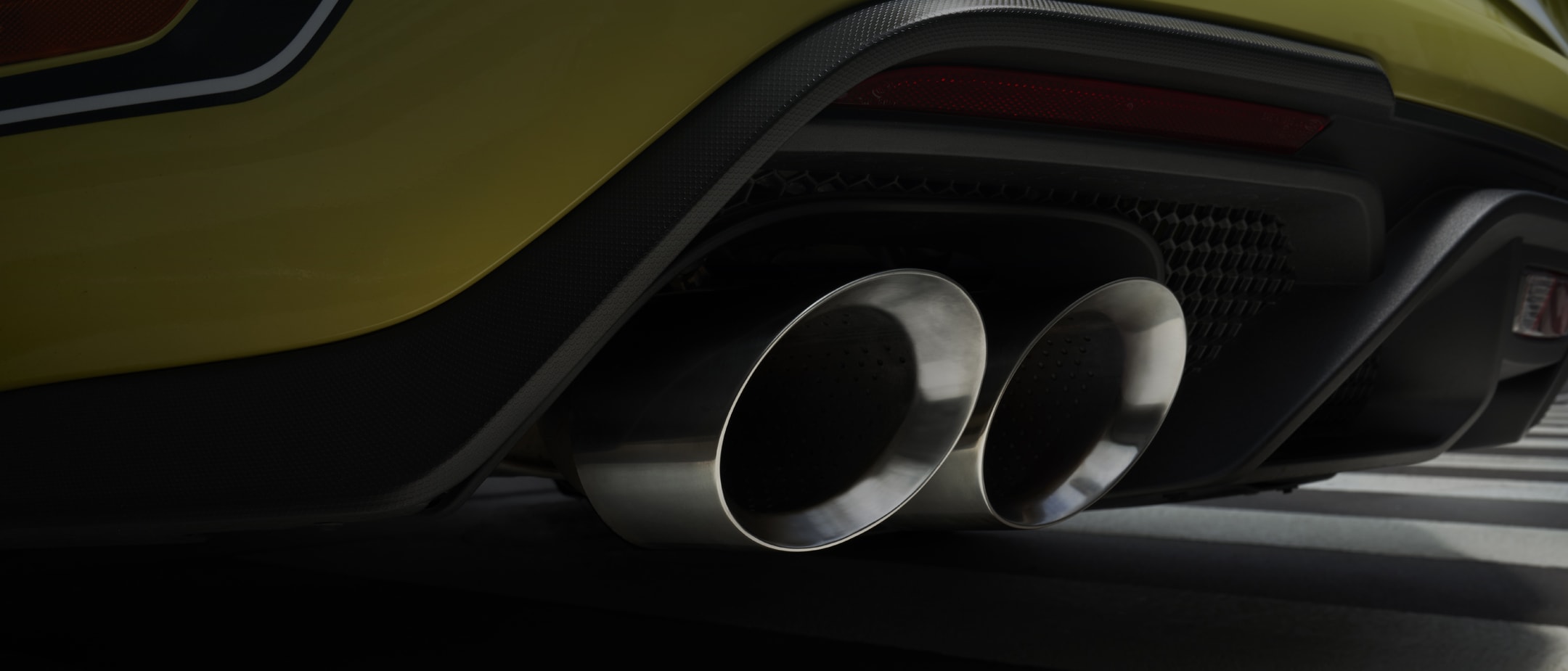 Ford Mustang Mach 1 exhaust close up