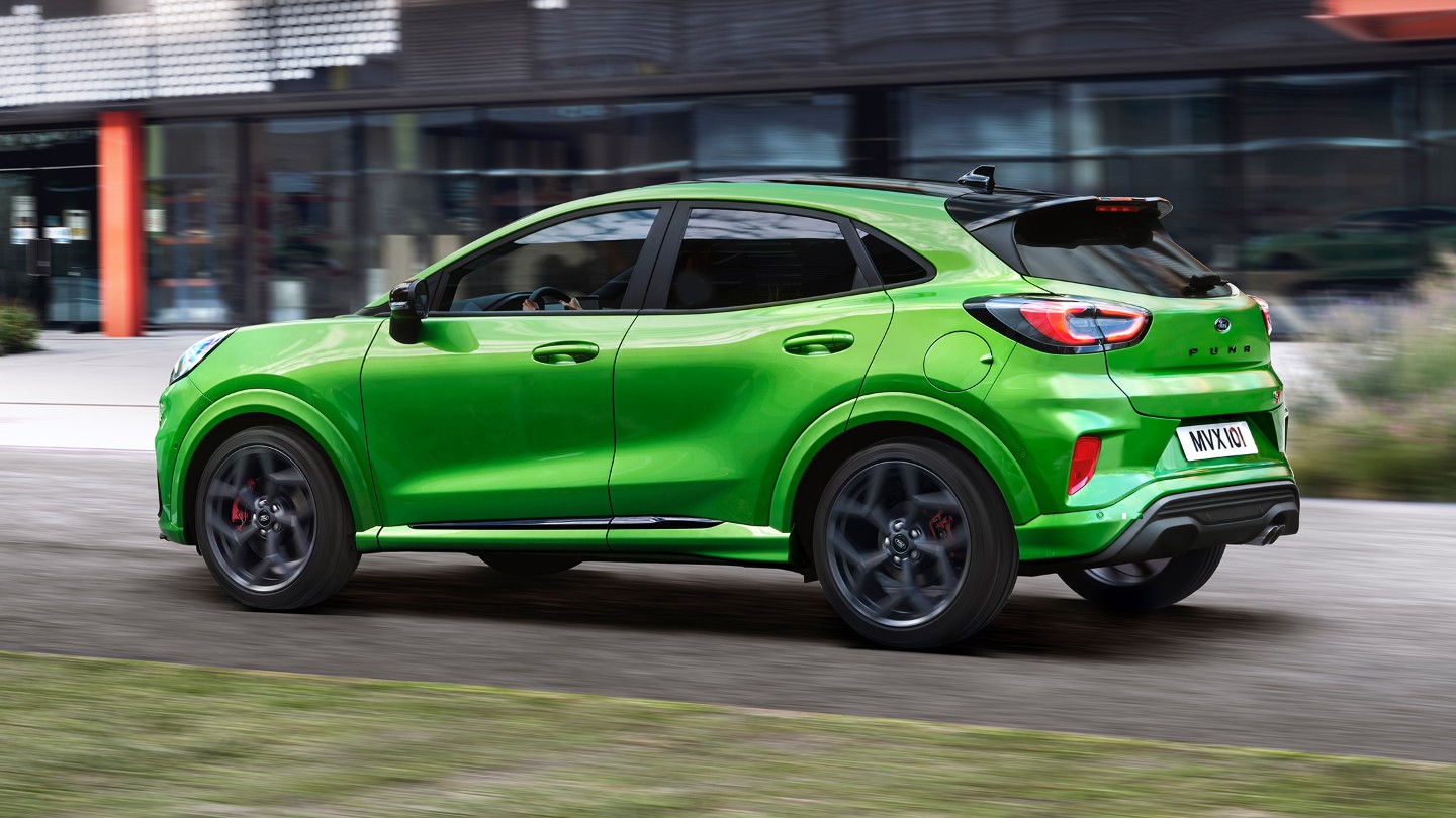 Nuevo Ford Puma ST en la ciudad 