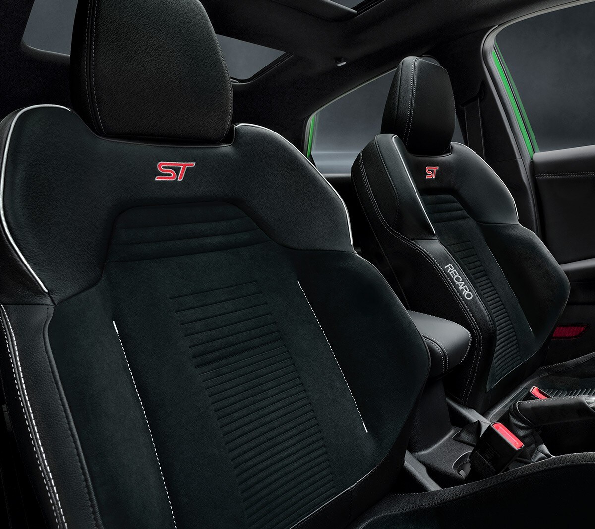 Cómodos asientos performance del Nuevo Ford Puma ST 