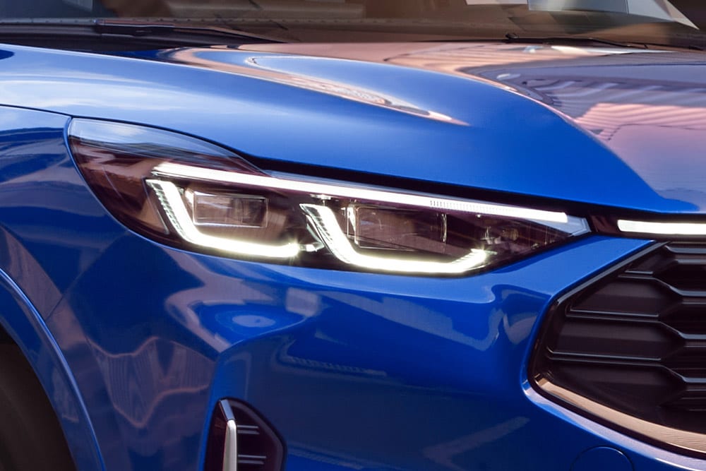 Faros delanteros SUV familiar
