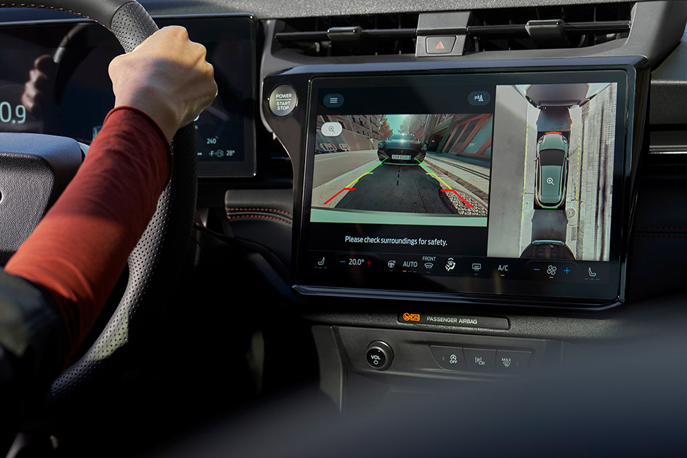 Cámara 360 grados coche Mild Hybrid