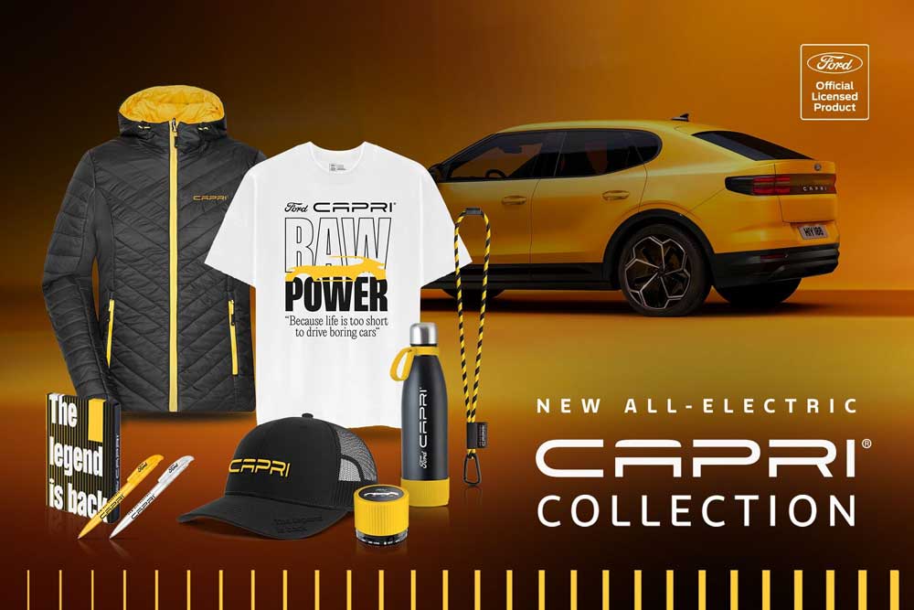 Productos promocionales de Ford Capri que incluyen ropa, cordón, gorra, botella, artículos de papelería y altavoz, con un Ford Capri amarillo.