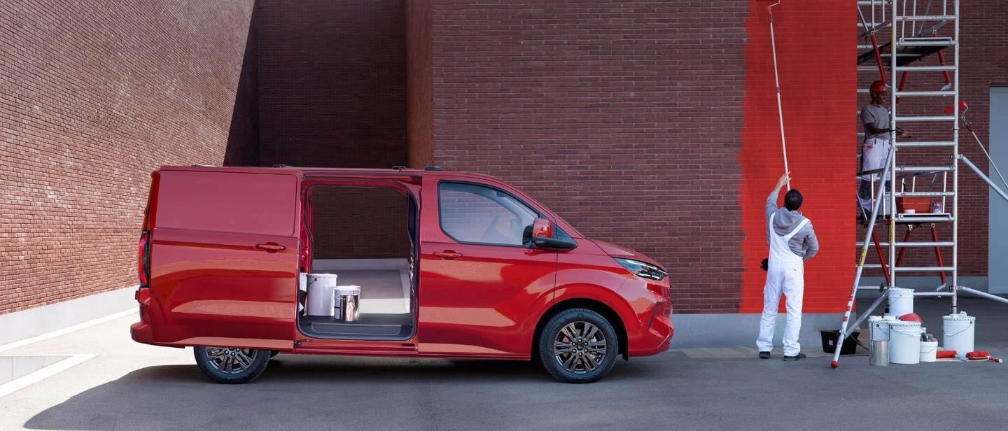 Ford Transit Custom en rojo