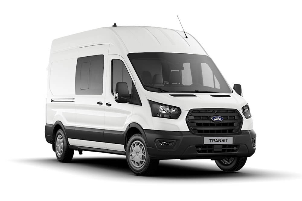Furgoneta Ford Transit de doble cabina de la serie Trend blanca.