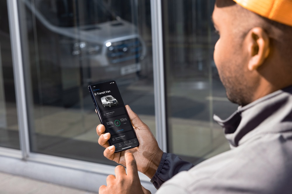 Aplicación FordPass Pro en dispositivos móviles