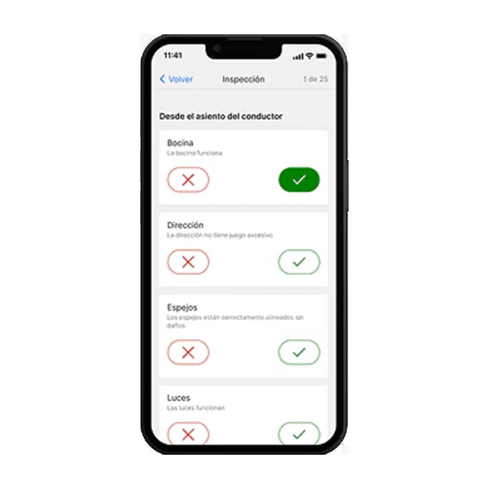 Captura de pantalla de Ford Pro Telematics Drive mostrando una lista de verificación de inspección del vehículo.