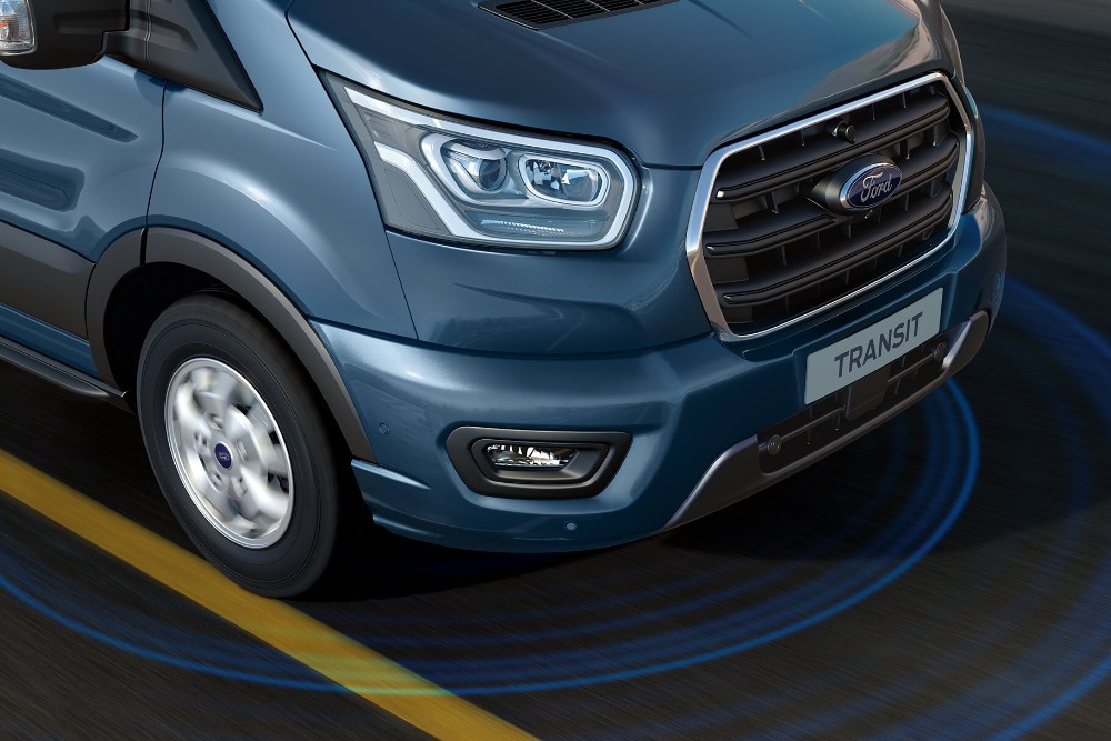 Vehículos Ford con Asistente de cambio de carril 